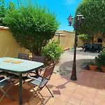 Apartment Proche Commerces Et Pavillon Tres Bien Equipe - 6ayg10 *