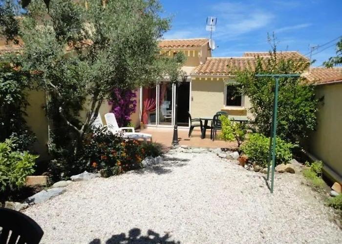 Appartement Proche Commerces Et Pavillon Tres Bien Equipe - 6ayg10 *