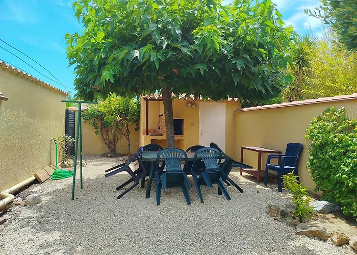 Appartement Proche Commerces Et Pavillon Tres Bien Equipe - 6ayg10